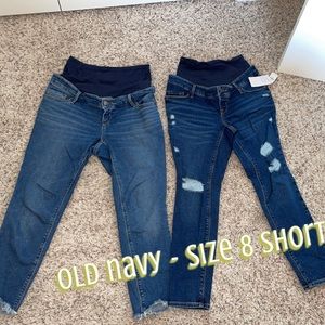 2 pairs of Maternity Ankle Length Jeans.